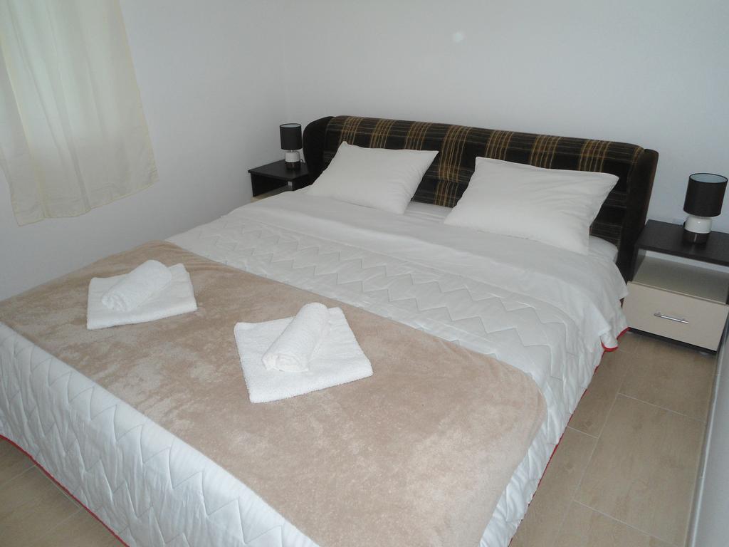 Apartments Raskovic Радановичи Экстерьер фото