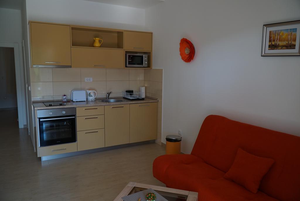 Apartments Raskovic Радановичи Экстерьер фото