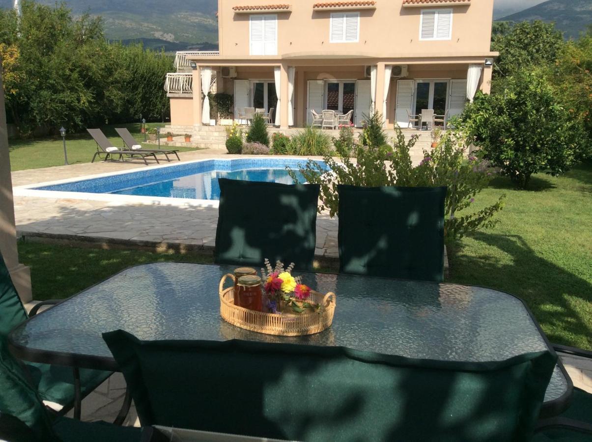 Apartments Raskovic Радановичи Экстерьер фото